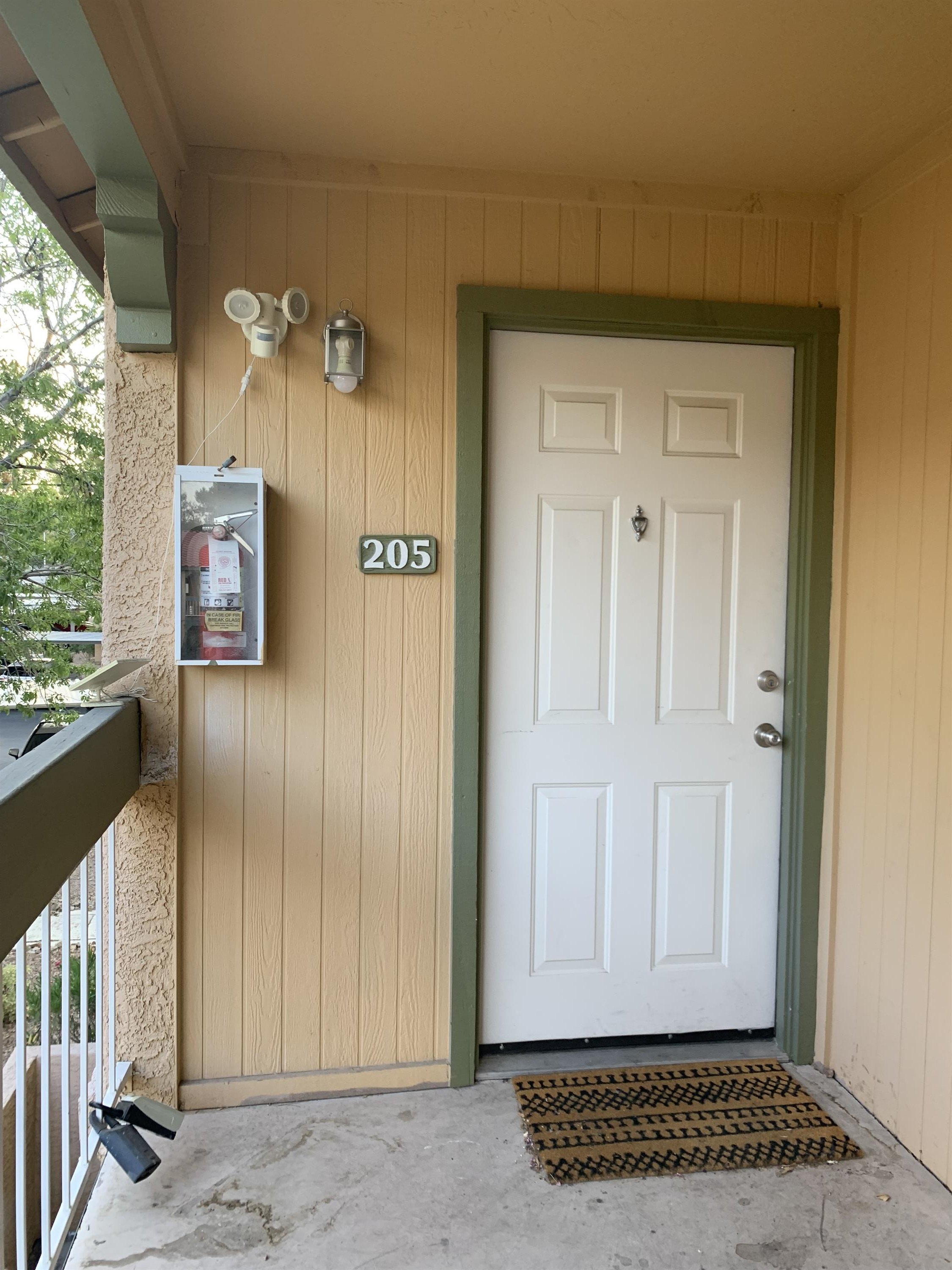 S JONES 5162 #205 (BLDG 7) - 1